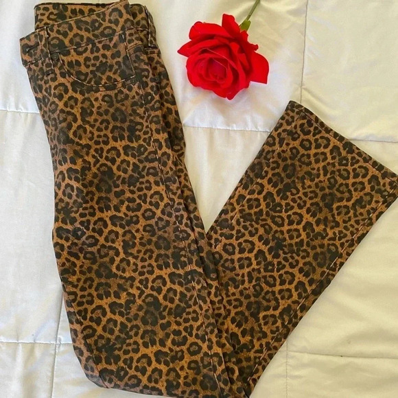 7 for All Mankind leopard coated bootcut pants - Picture 2 of 13